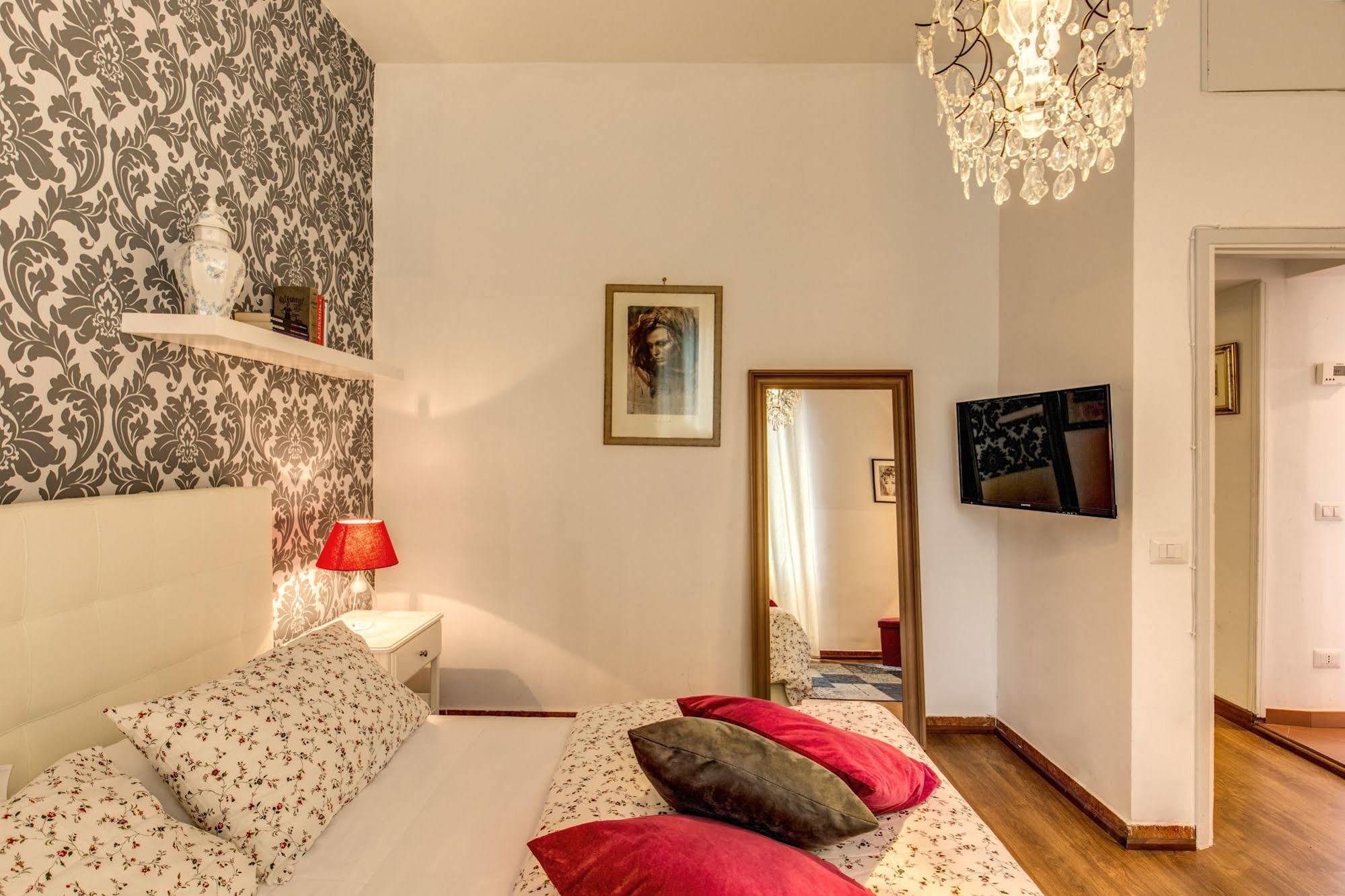 Aweshomeitaly - Spagna Glamour Life Penthouse Ρώμη Εξωτερικό φωτογραφία